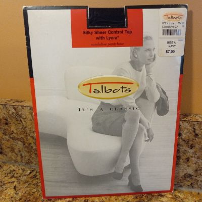 Womens Talbots Pantyhose Silky Sheer Control Top Sandaltoe Sz:A 4'9