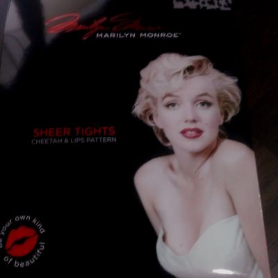 MARILYN MONROE Women's Size 95TO123LBS CHEETAH&LIPS PATTERN SHEER TIGHTS SIZE A