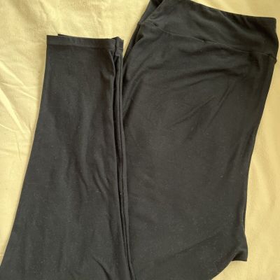 LuLaRoe Tall and Curvy 2 Buttery Soft Workout Yoga Leggings Solid Black TC2
