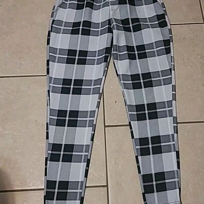 I Believe Women's Stretch Legging Pants Black / White  Plaid Size Xl