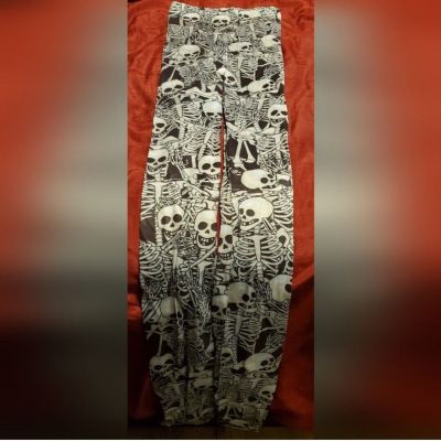 skeletons on tights