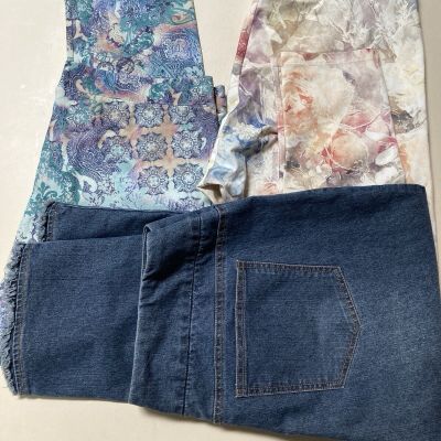 2 Soft Surroundings Leggings Floral 1 Denim Capri All Pull On Size 1X