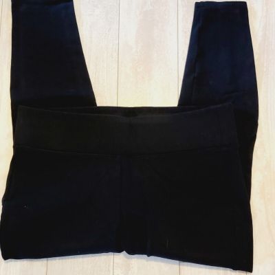 Torrid 1R Black Knit Yoga Pants Leggings Stretch No Pockets Pull On Skinny Leg